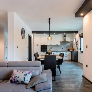  Appartement Gabrijela