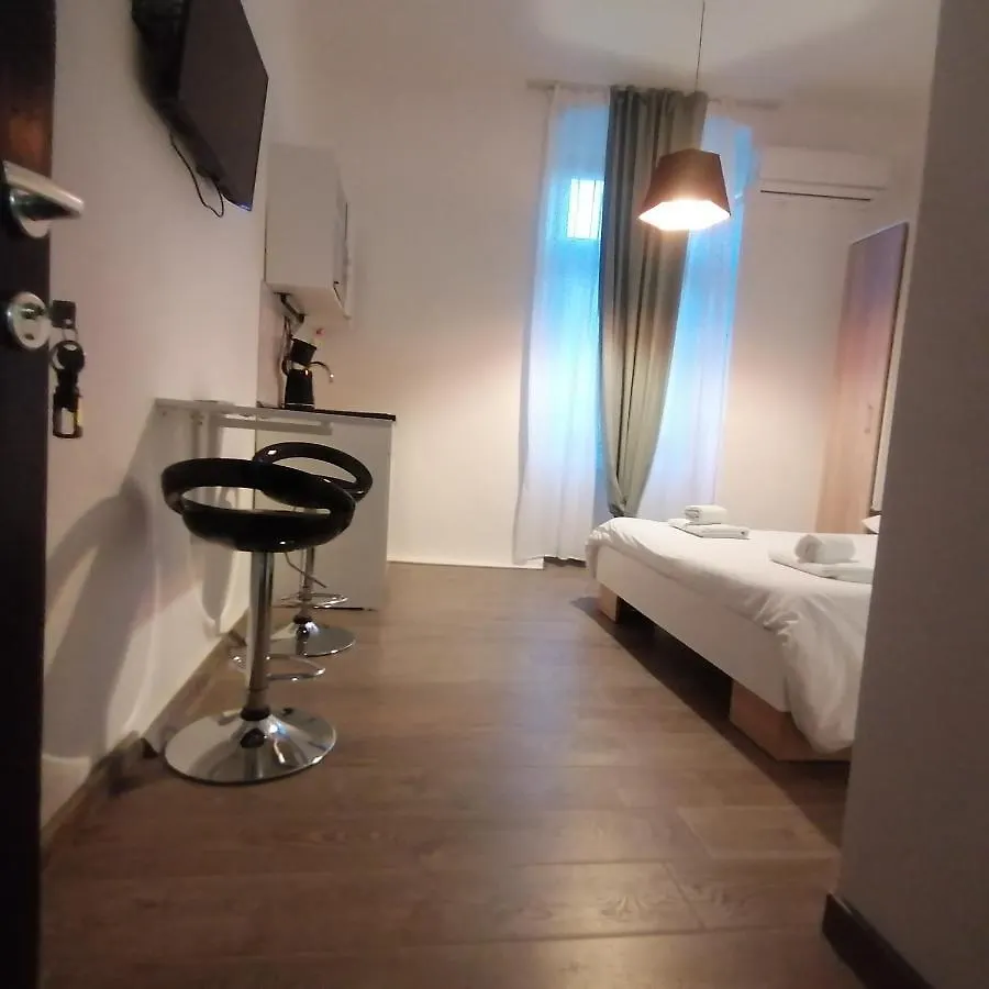 דירה פולה Elin'S Rooms In Center קרואטיה
